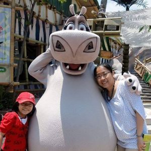 Meet your Posher, Shwe